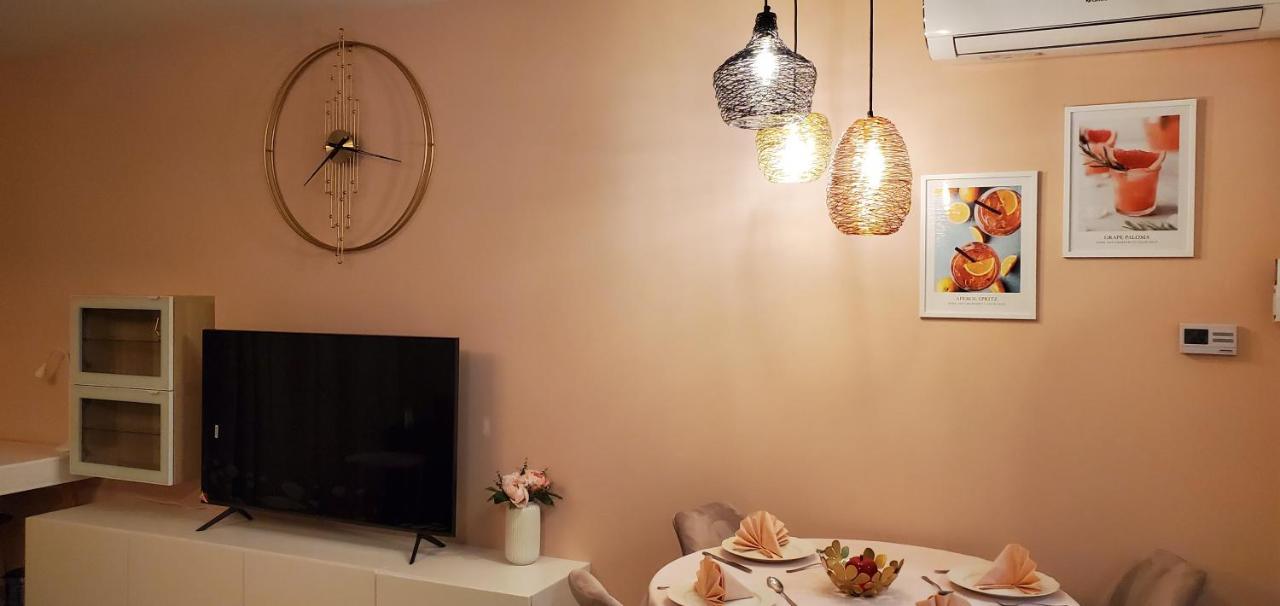 Dn Rose Apartmant Budapest Exterior photo
